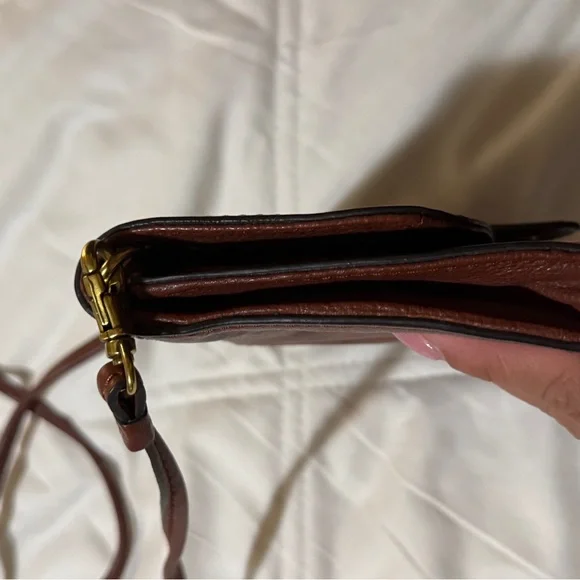 Frye Brown Leather Crossbody Bag with Gold Ring - Picture 9 of 12